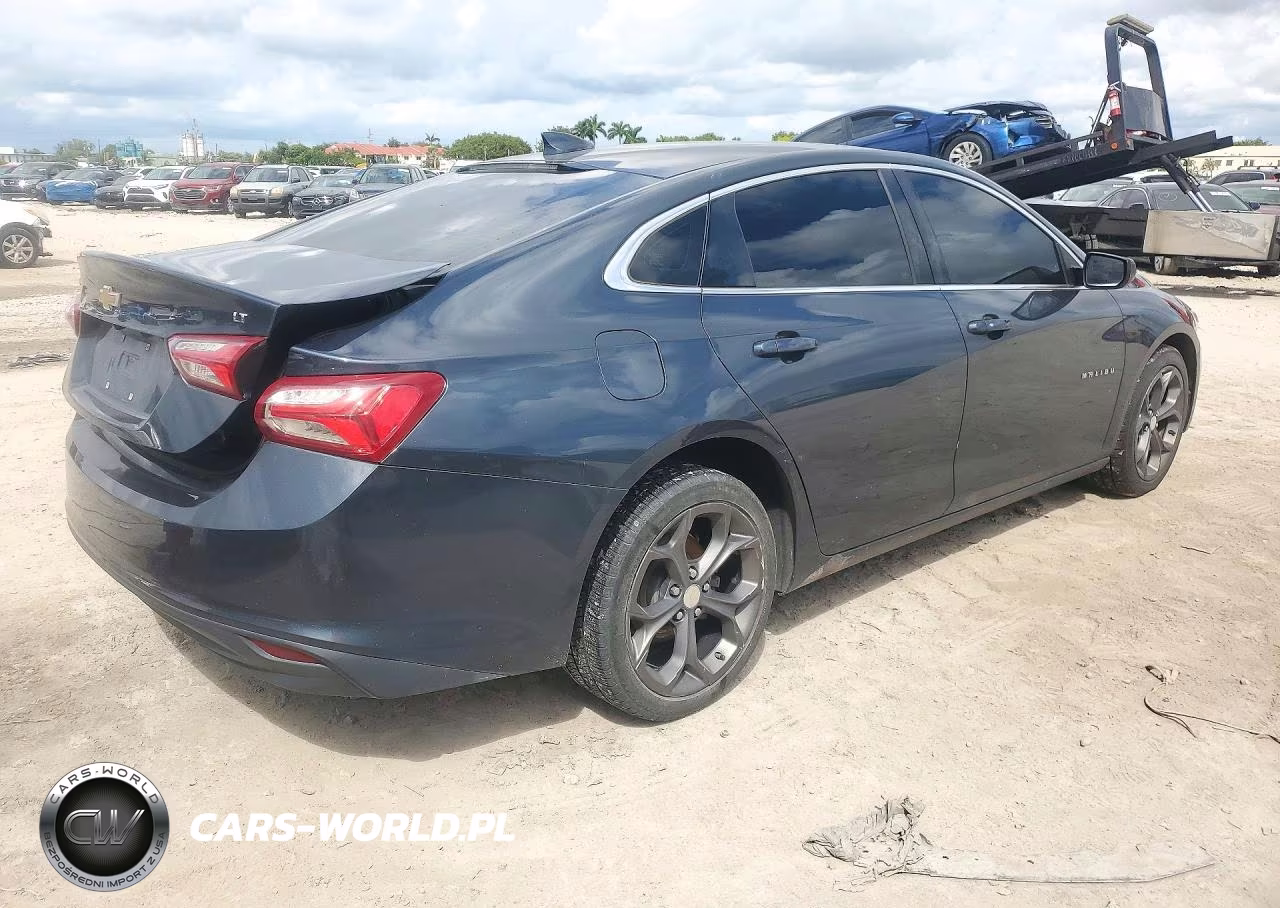 2020 Chevrolet Malibu Lt VIN:1G1ZD5ST2LF105116 - 3
