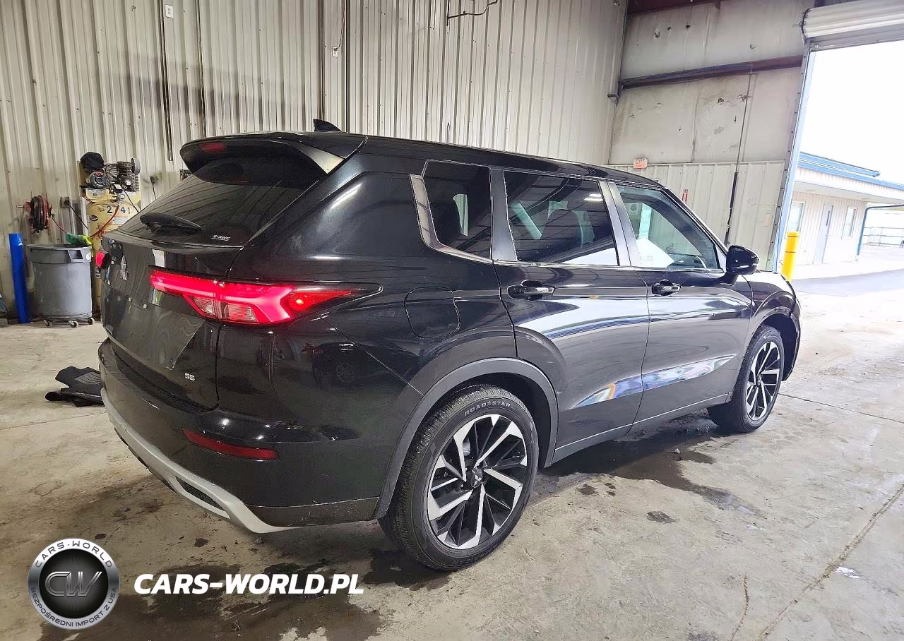 2022 Mitsubishi Outlander Se VIN:JA4J4UA80NZ079879 - 3
