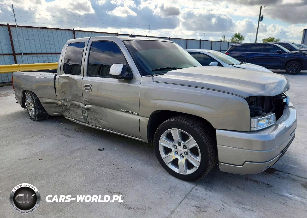 2005 Chevrolet Silverado C1500 VIN:2GCEC19V551141868 - 4