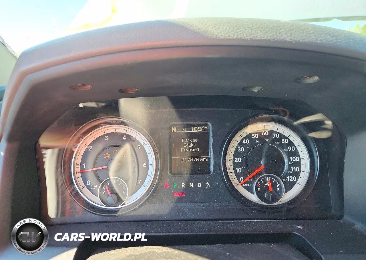 2015 Ram 2500 St VIN:3C6UR5HJ1FG527512 - 9