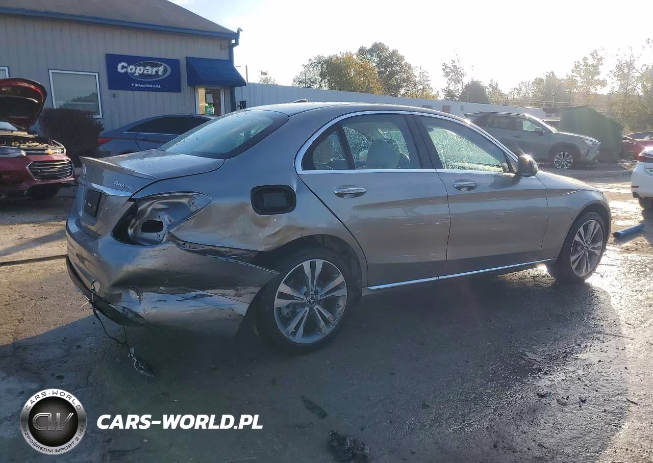 2021 Mercedes-Benz C 300 4Matic VIN:W1KWF8EB2MR607932 - 3