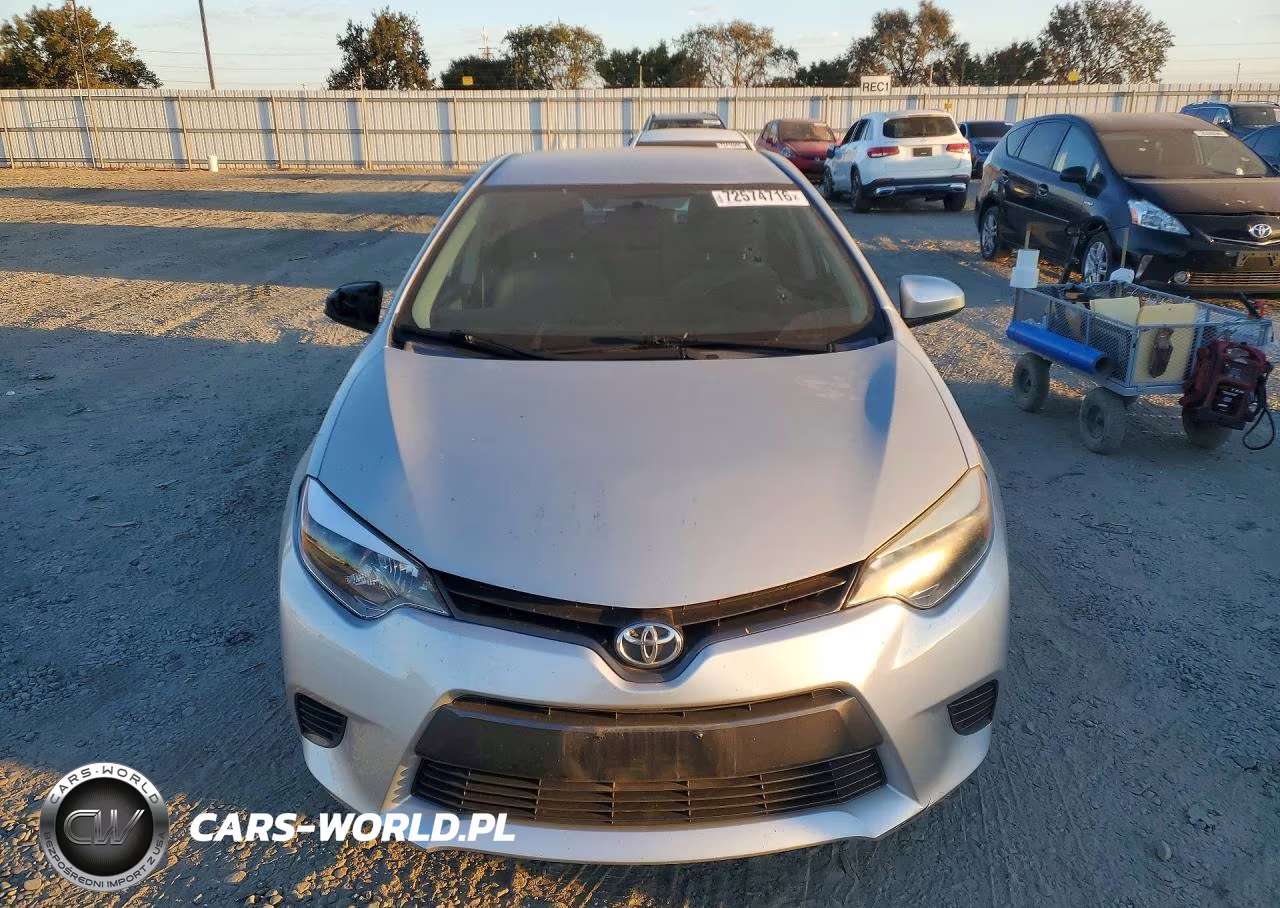 2016 Toyota Corolla Le VIN:5YFBURHE8GP549950 - 5