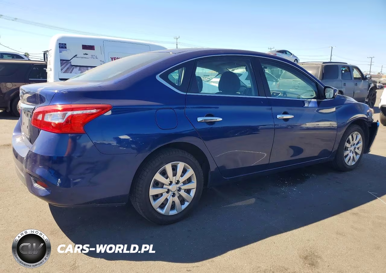 2016 Nissan Sentra S VIN:3N1AB7AP7GY284068 - 3