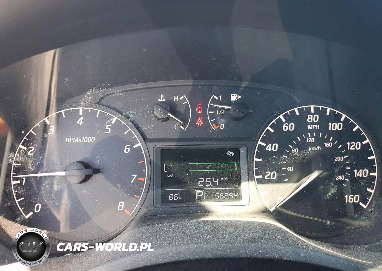2016 Nissan Sentra S VIN:3N1AB7AP7GY284068 - 9