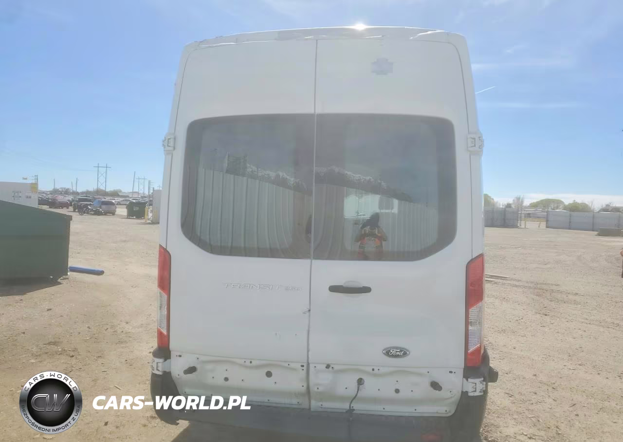 2017 Ford Transit T-250 VIN:1FTYR3XM9HKA97198 - 6