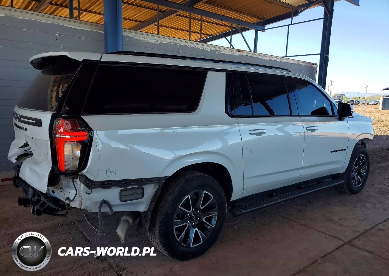 2021 Chevrolet Suburban K1500 Z71 VIN:1GNSKDKD4MR221099 - 3