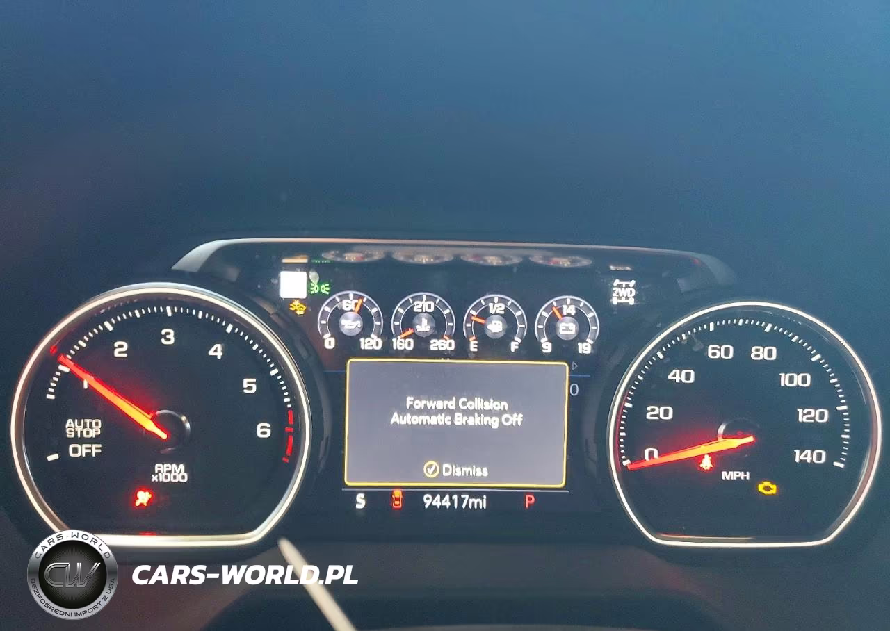 2021 Chevrolet Suburban K1500 Z71 VIN:1GNSKDKD4MR221099 - 9
