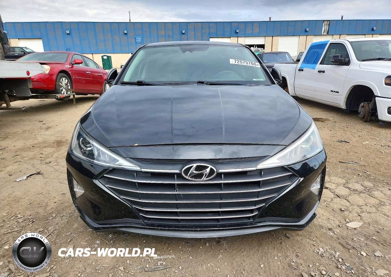 2019 Hyundai Elantra Sel VIN:5NPD84LFXKH439116 - 5