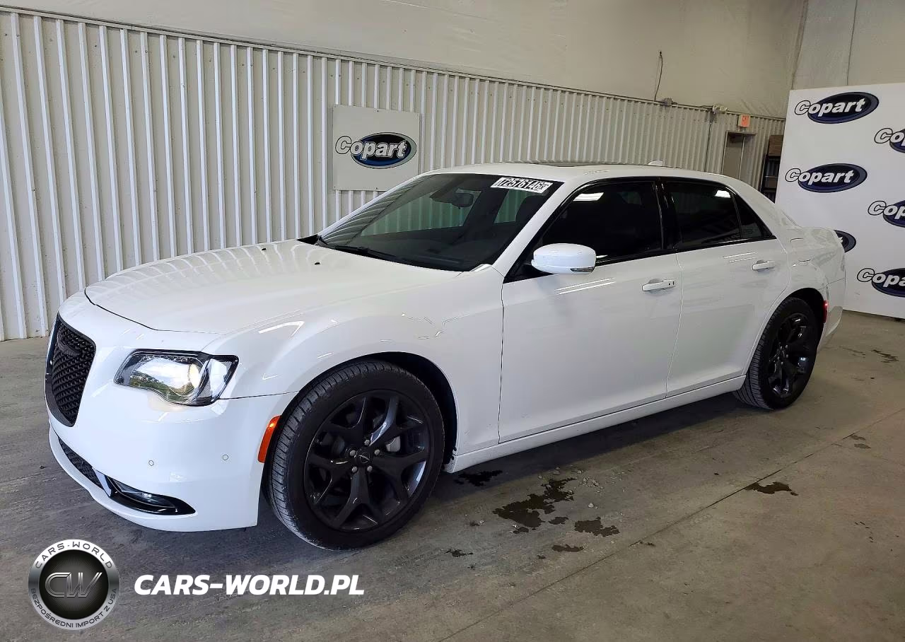 2023 Chrysler 300 S VIN:2C3CCABG2PH657848 - 1