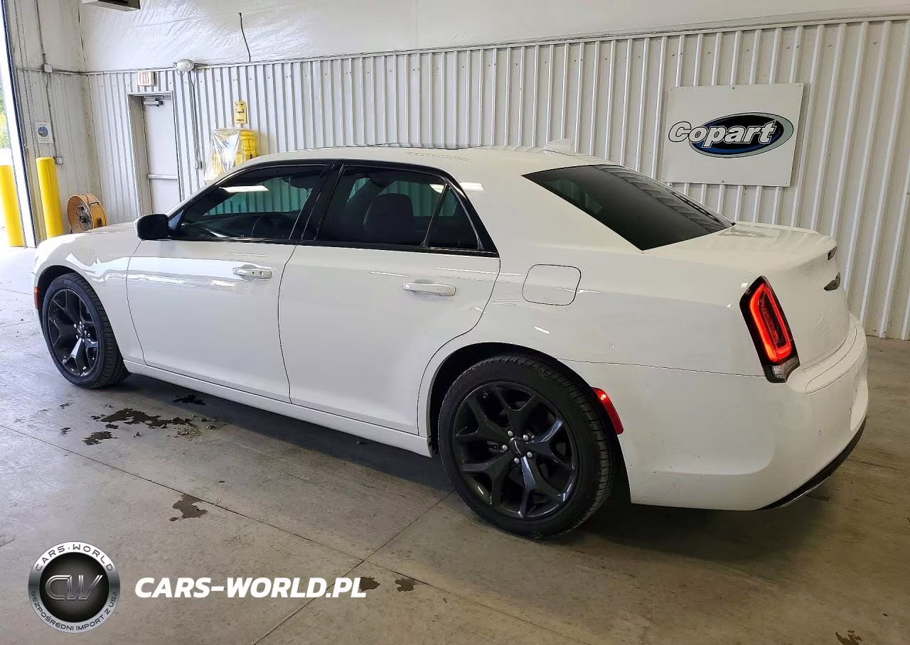 2023 Chrysler 300 S VIN:2C3CCABG2PH657848 - 2