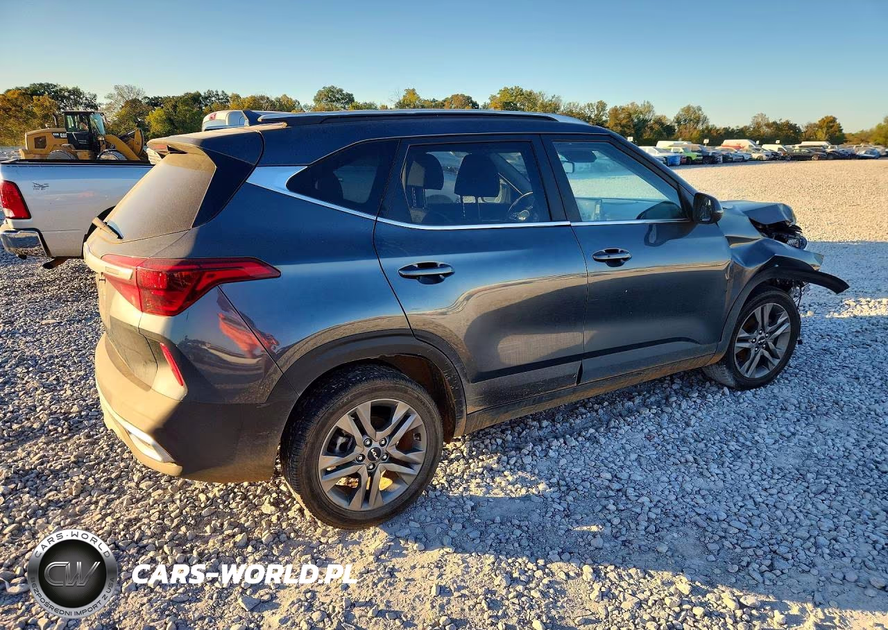 2023 Kia Seltos S VIN:KNDEU2AA8P7466872 - 3