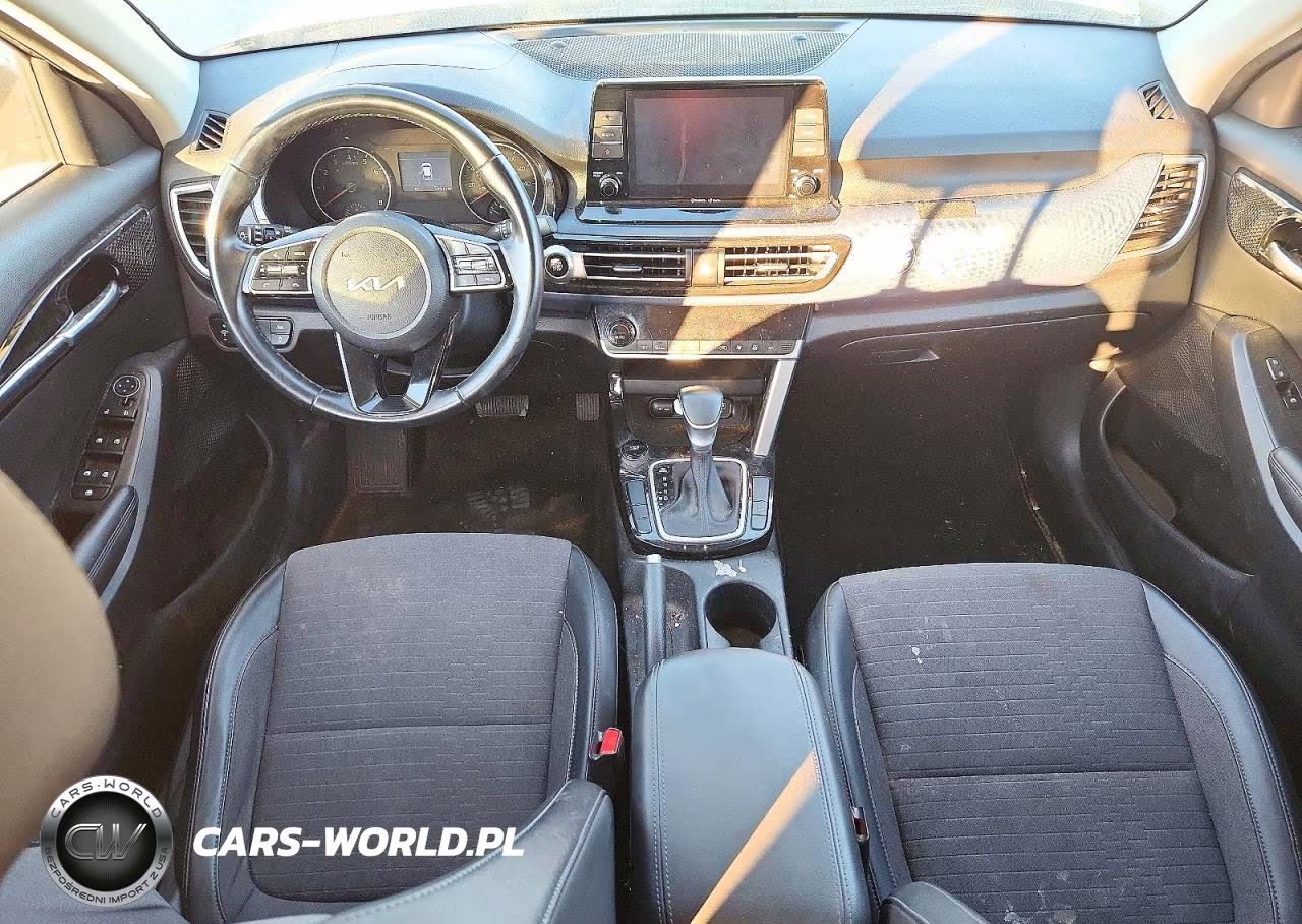 2023 Kia Seltos S VIN:KNDEU2AA8P7466872 - 8