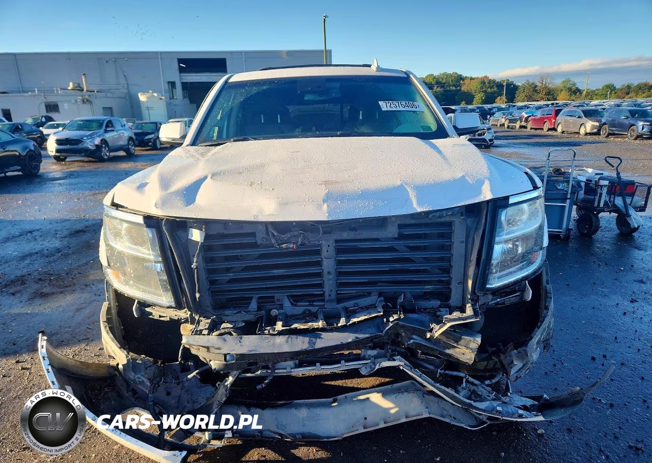 2019 Chevrolet Tahoe K1500 Lt VIN:1GNSKBKC5KR184122 - 5
