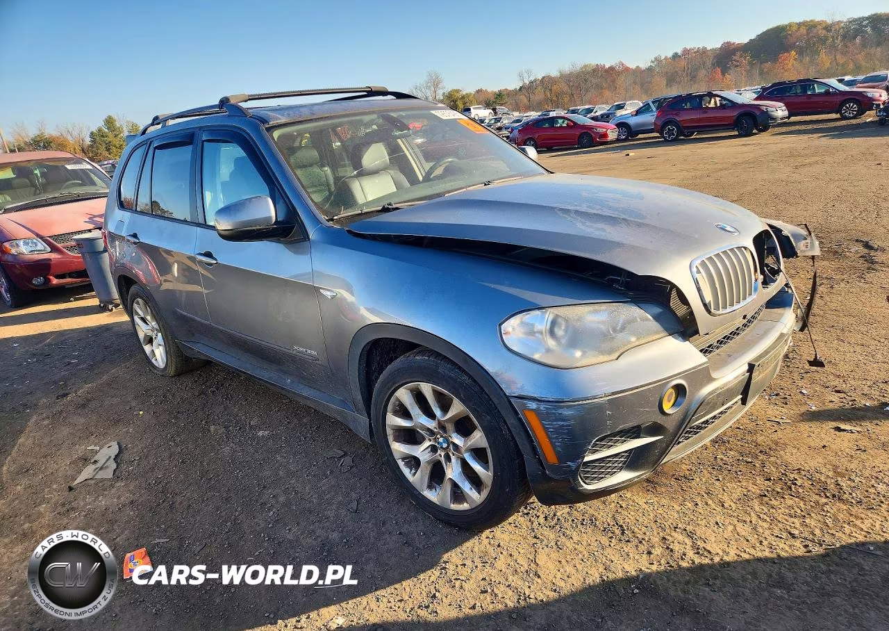 2012 BMW X5 xDrive35I VIN:5UXZV4C58CL757074 - 4