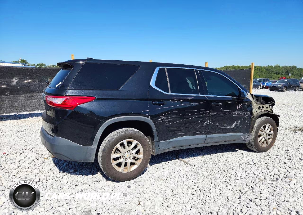 2020 Chevrolet Traverse Ls VIN:1GNERFKW6LJ187878 - 3