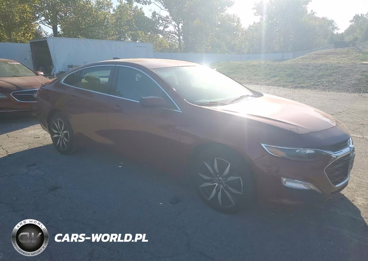 2020 Chevrolet Malibu Rs VIN:1G1ZG5ST0LF026177 - 4