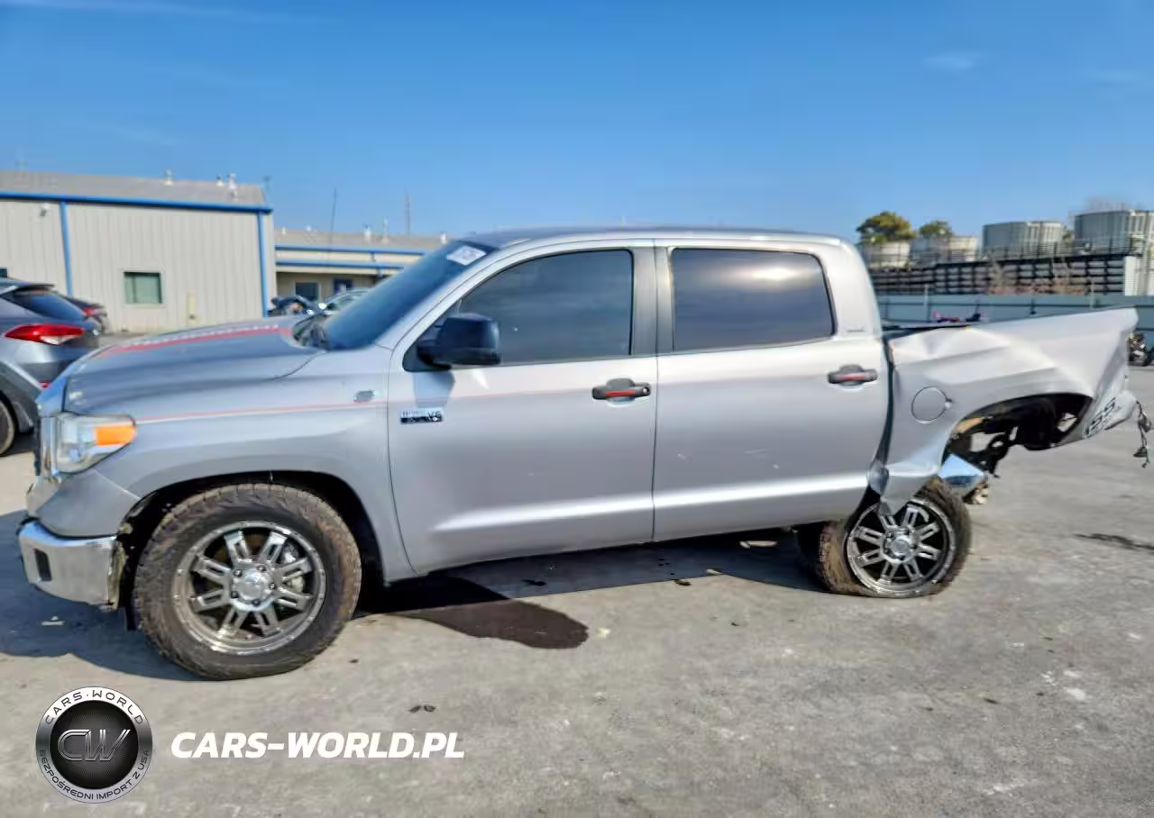 2014 Toyota Tundra Crewmax Sr5
