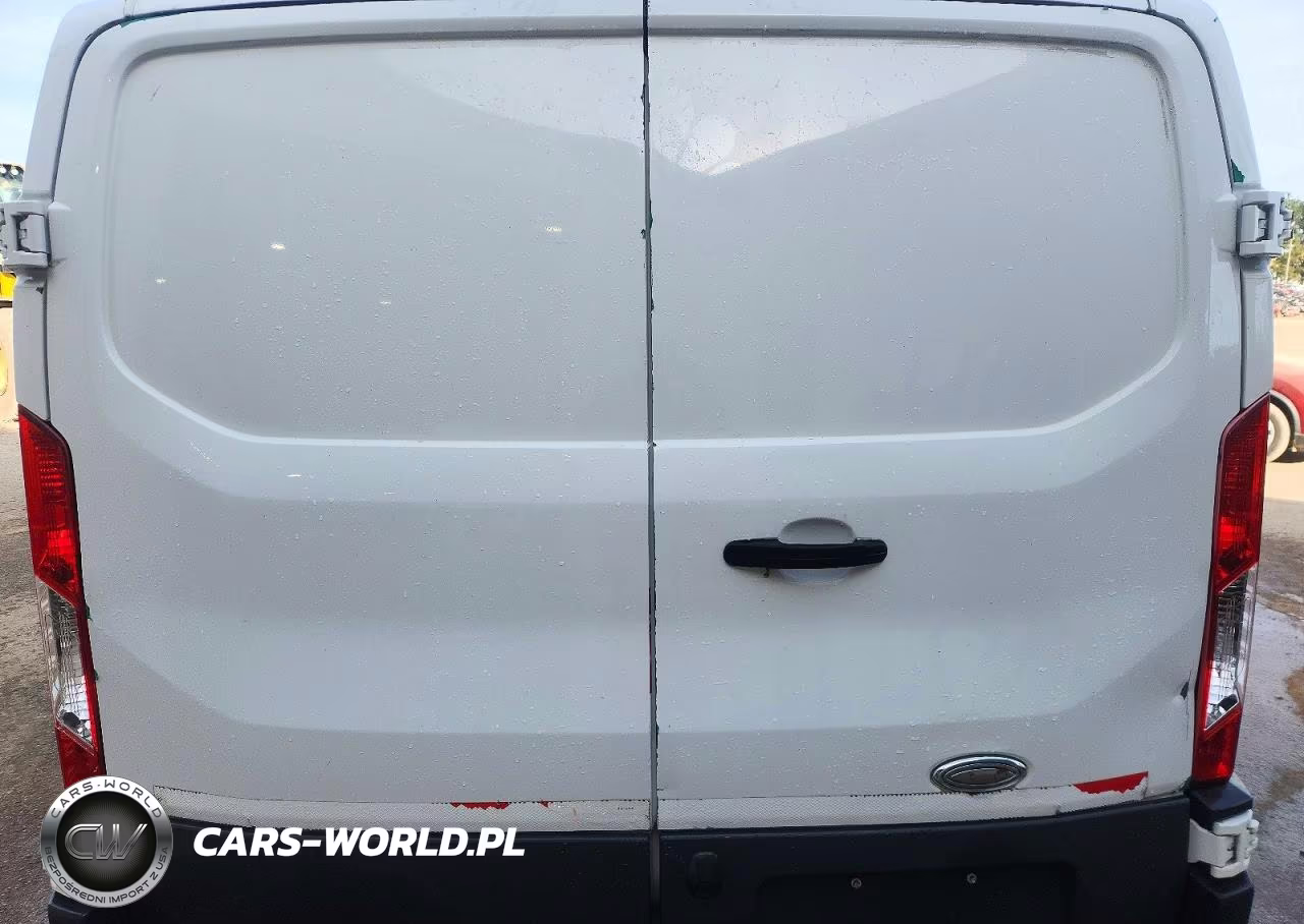 2015 Ford Transit T-250 VIN:1FTNR1ZM5FKA75832 - 10