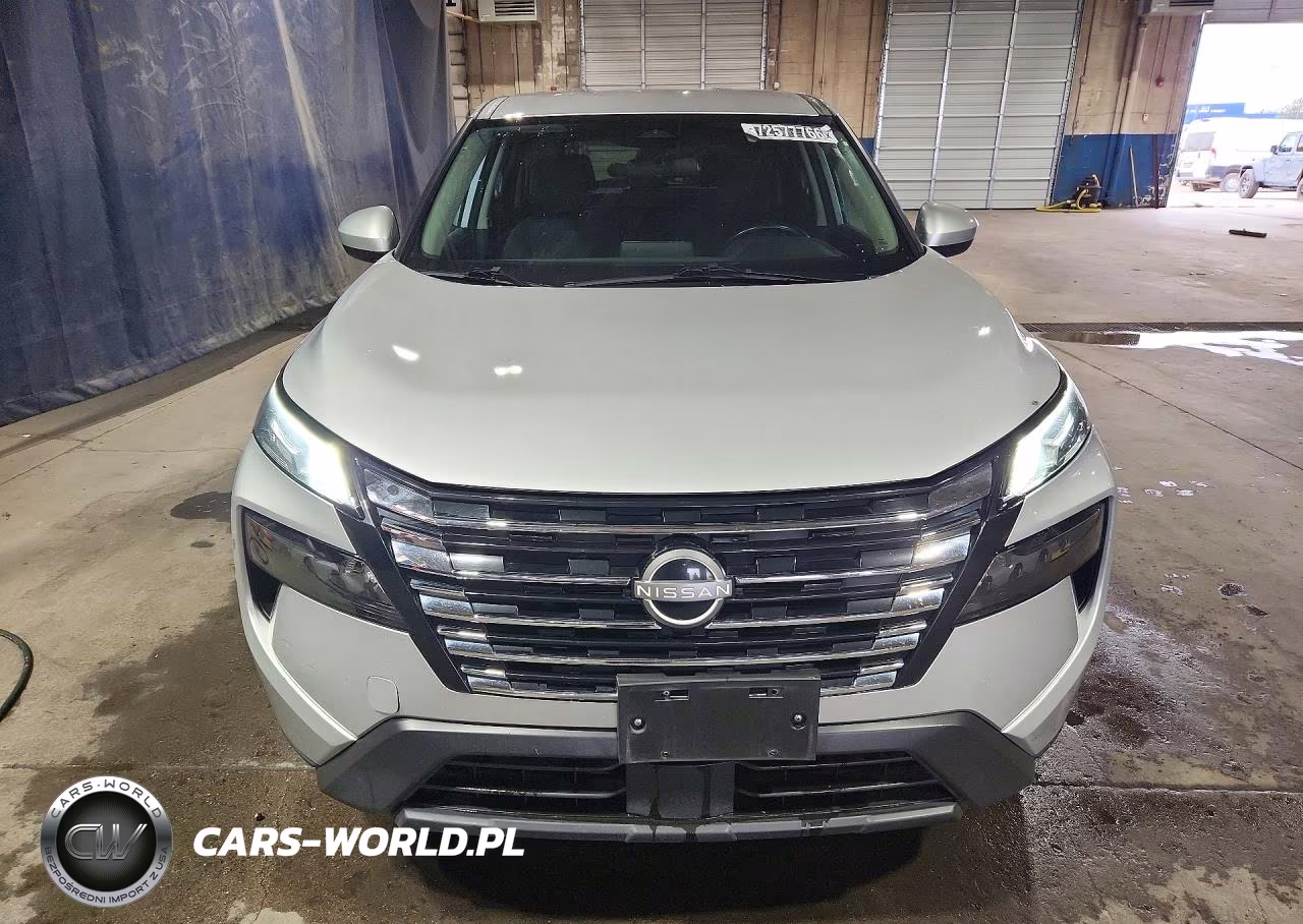 2025 Nissan Rogue Sv VIN:5N1BT3BB9SC832322 - 5