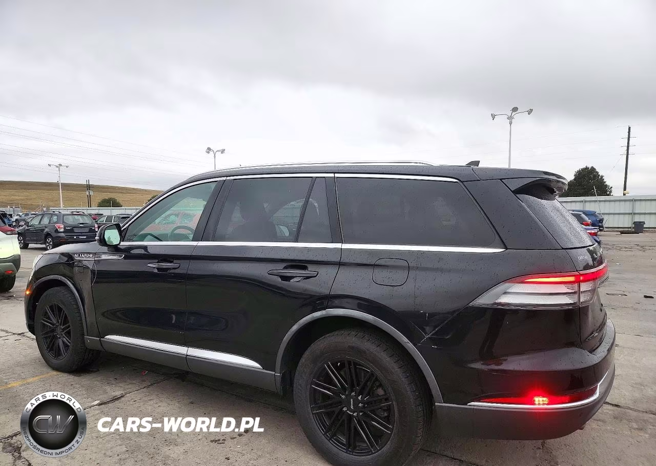 2021 Lincoln Aviator VIN:5LM5J6XC2MGL03552 - 2