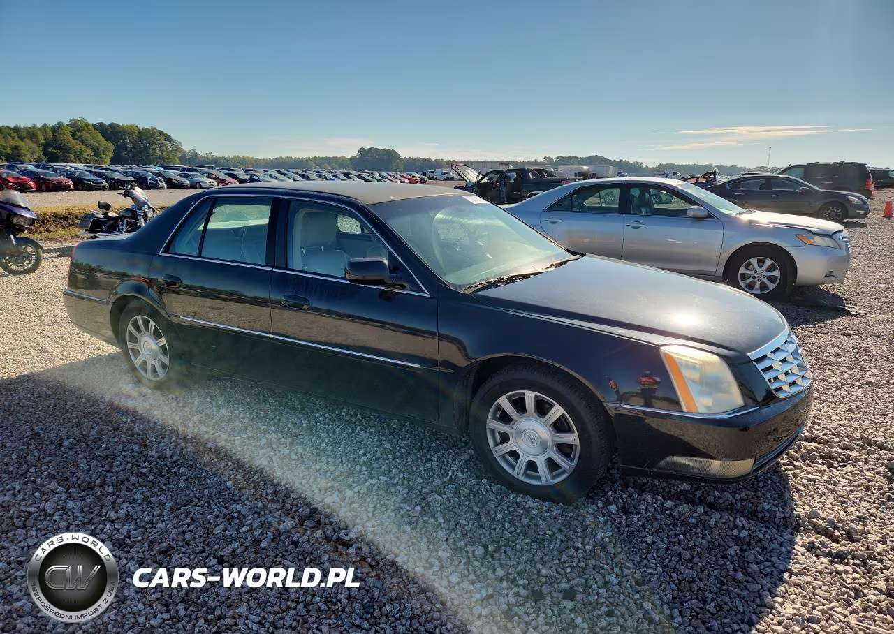 2011 Cadillac Dts VIN:1G6KA5E64BU115571 - 4