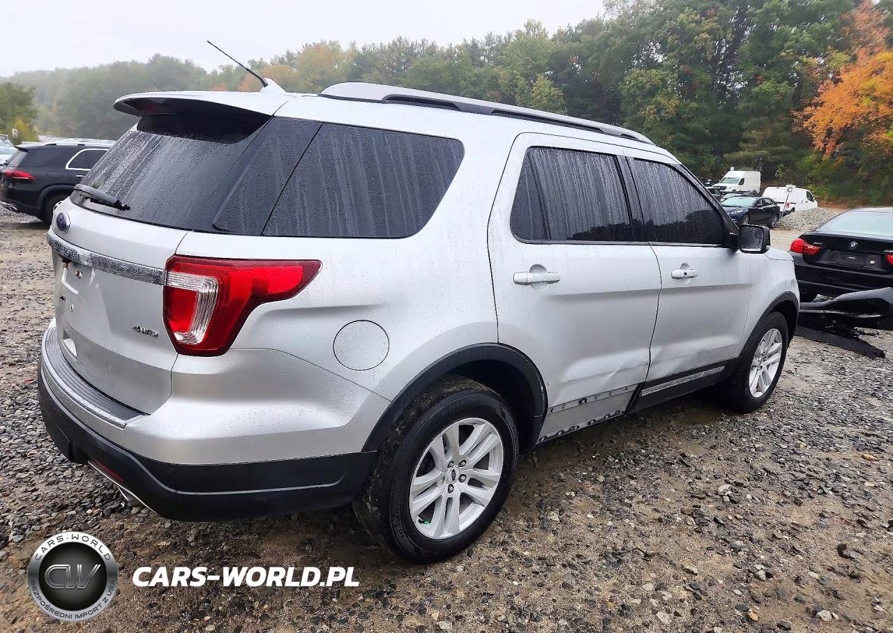 2018 Ford Explorer Xlt VIN:1FM5K8D85JGA51013 - 3