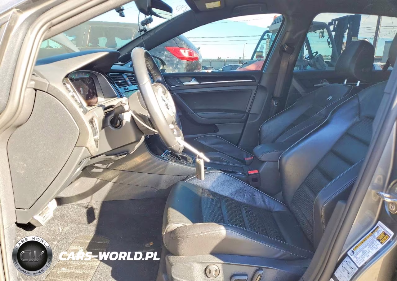 2018 Volkswagen Golf R VIN:WVWVF7AU4JW183769 - 7