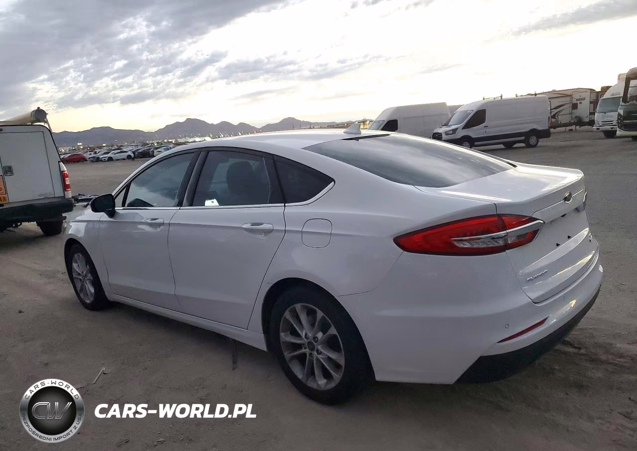 2019 Ford Fusion Se VIN:3FA6P0HDXKR176513 - 2