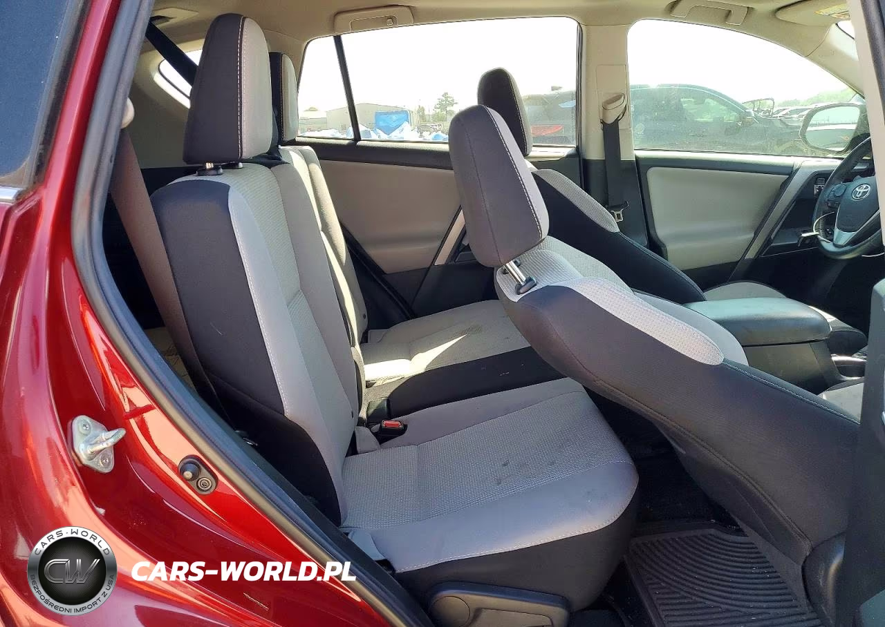 2018 Toyota Rav4 Xle VIN:2T3WFREV1JW434104 - 11