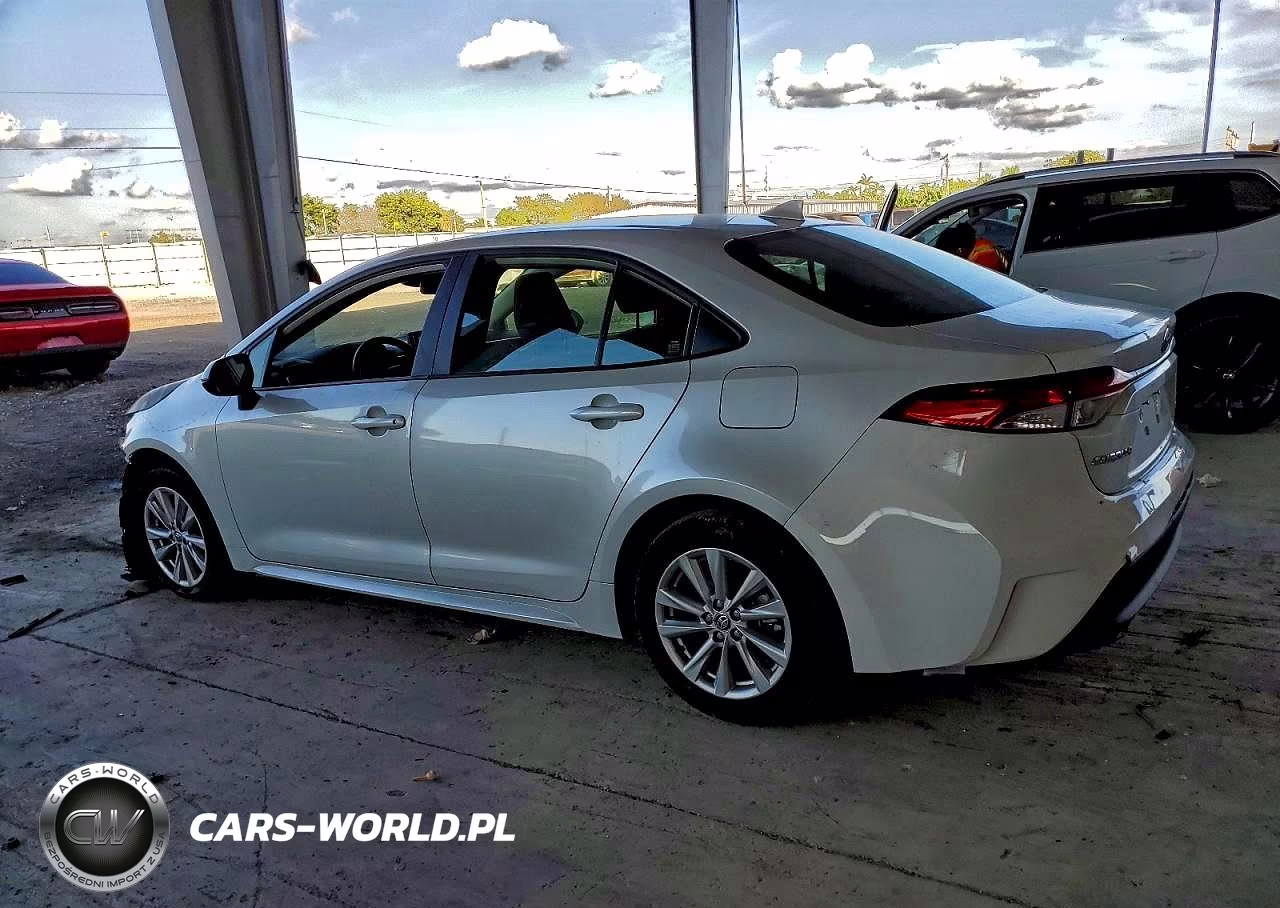 2024 Toyota Corolla Hybrid Le VIN:JTDBCMFE0R3052279 - 2