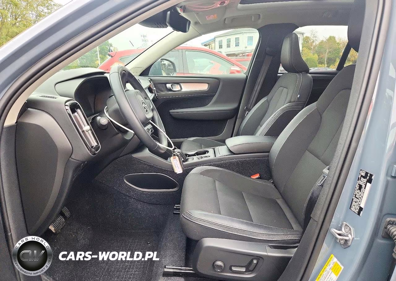 2020 Volvo Xc40 T5 Momentum VIN:YV4162UK6L2294312 - 7