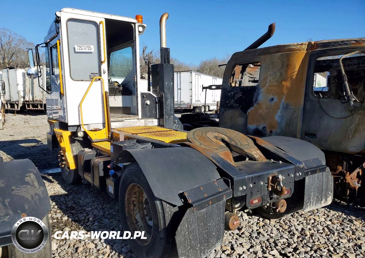 2018 Klhy Ottawa - Yard Truck VIN:SN349212 - 3
