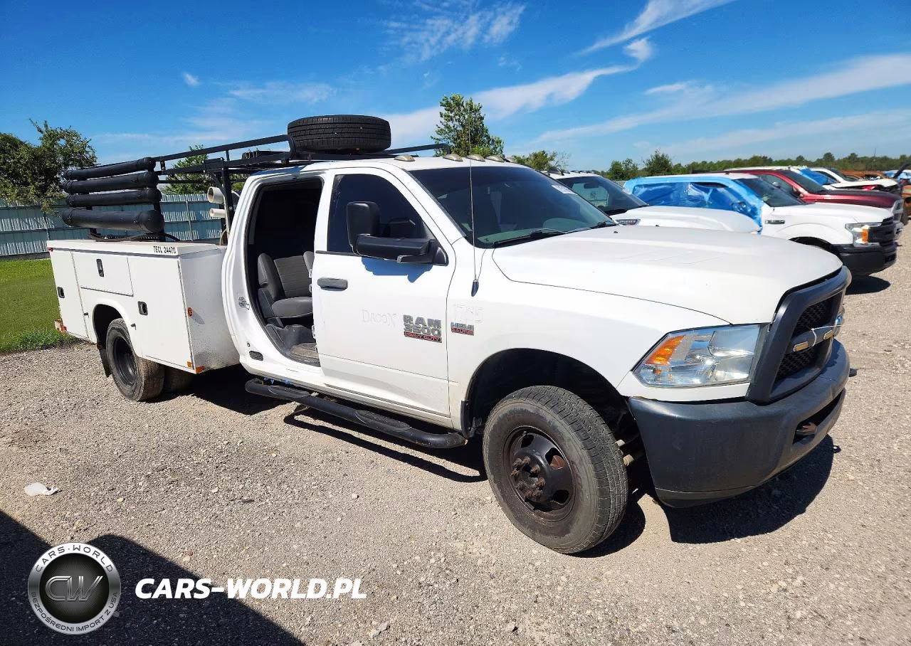 2017 Ram 3500 Utility - Service Truck VIN:3C7WRSCJXHG656829 - 4