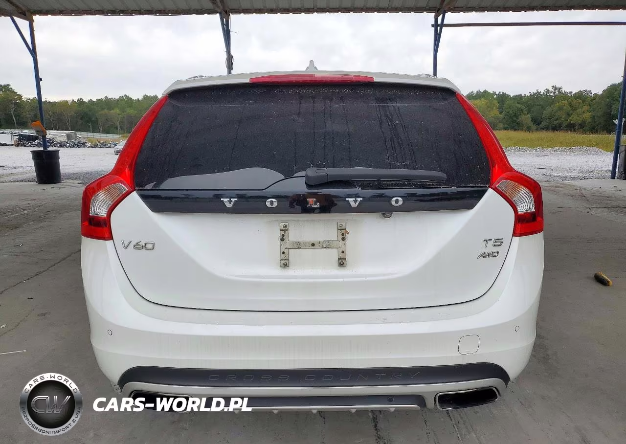 2015 Volvo V60 Cross Country Premier VIN:YV4612HK8F1000871 - 6