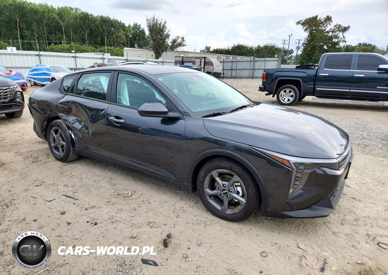 2026 Kia K4 Lxs VIN:3KPFT4DE1TE334130 - 4
