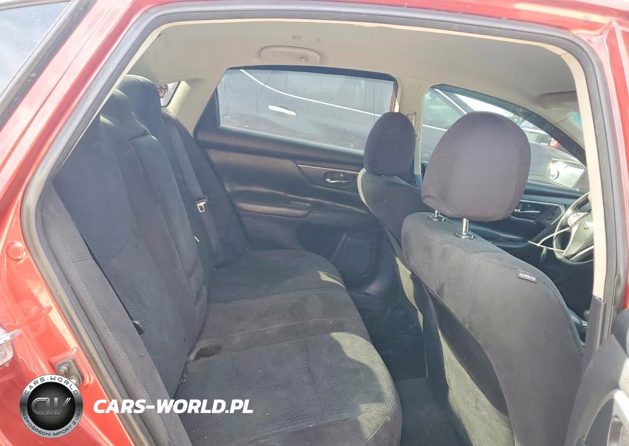 2015 Nissan Altima 2.5 VIN:1N4AL3AP7FC479104 - 10
