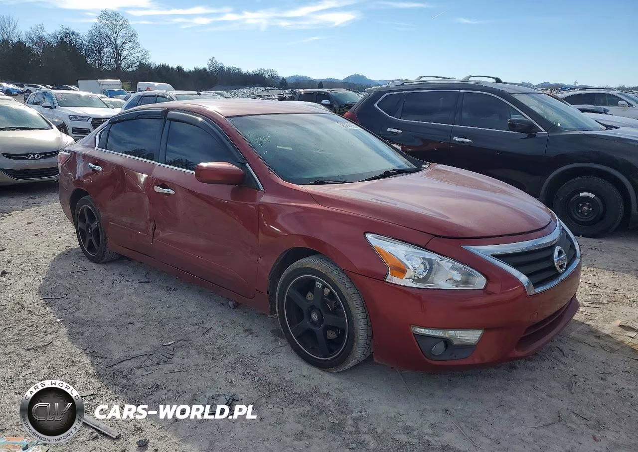 2015 Nissan Altima 2.5 VIN:1N4AL3AP7FC479104 - 4