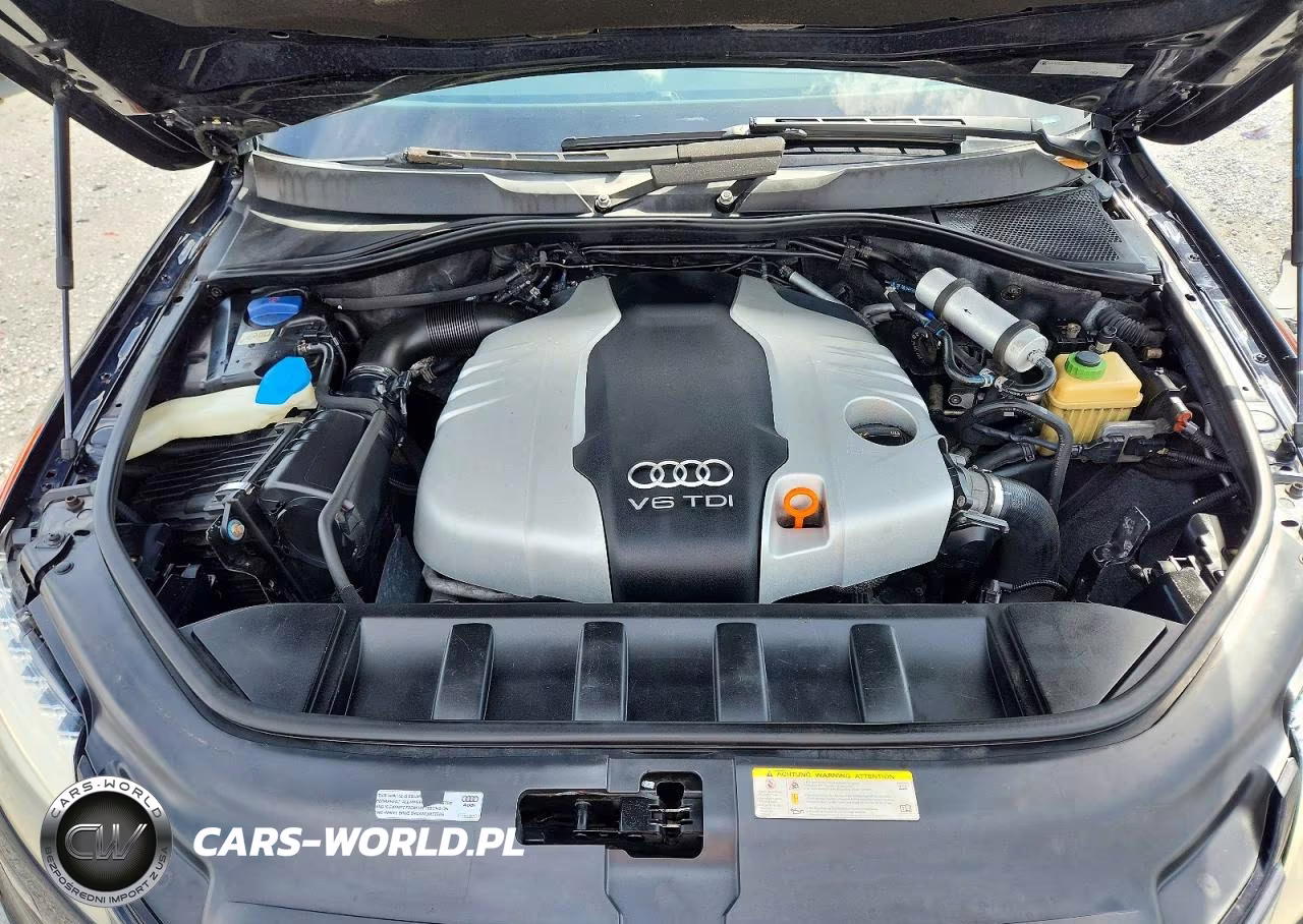 2013 Audi Q7 Prestige VIN:WA1WMAFE7DD000741 - 12