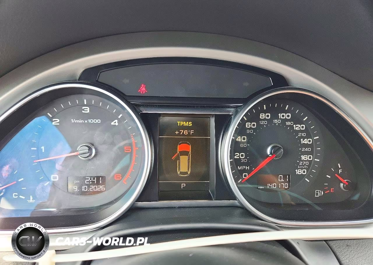 2013 Audi Q7 Prestige VIN:WA1WMAFE7DD000741 - 9
