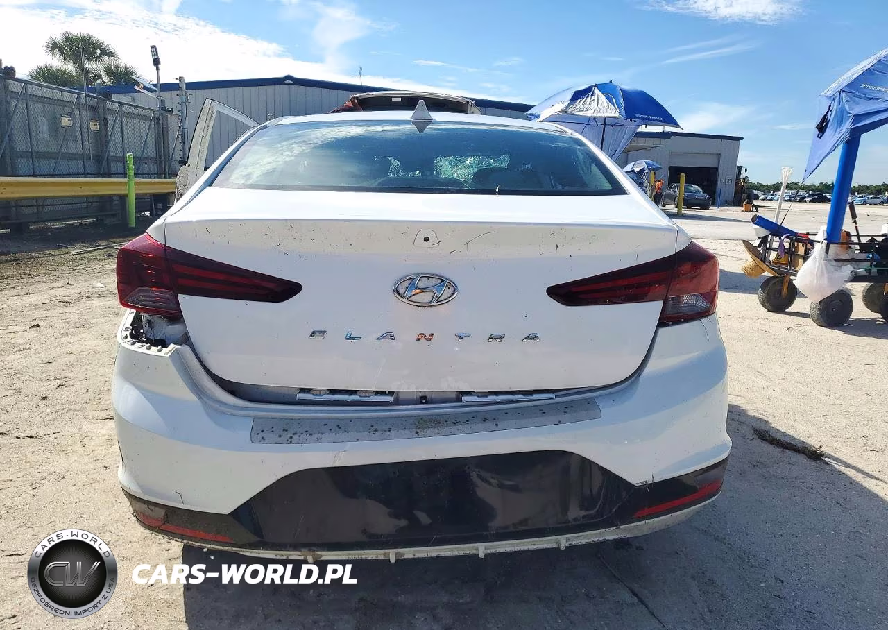 2019 Hyundai Elantra Se VIN:5NPD84LF8KH475743 - 6