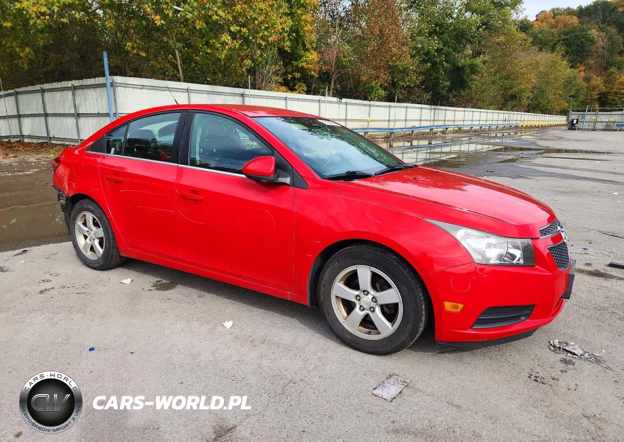 2014 Chevrolet Cruze Lt VIN:1G1PC5SB6E7388067 - 4