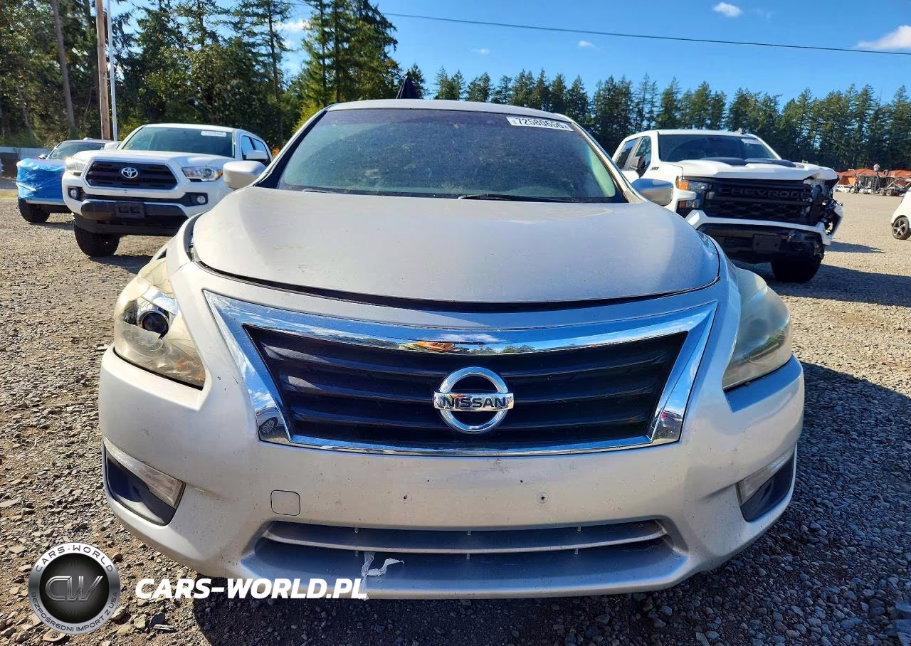 2013 Nissan Altima 2.5 VIN:1N4AL3AP1DC256537 - 5