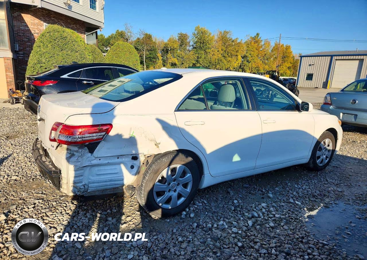 2011 Toyota Camry Le VIN:4T1BF3EK0BU769298 - 3