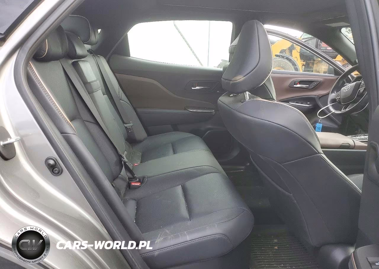 2023 Toyota Crown Limited VIN:JTDAAAAF0P3005329 - 10