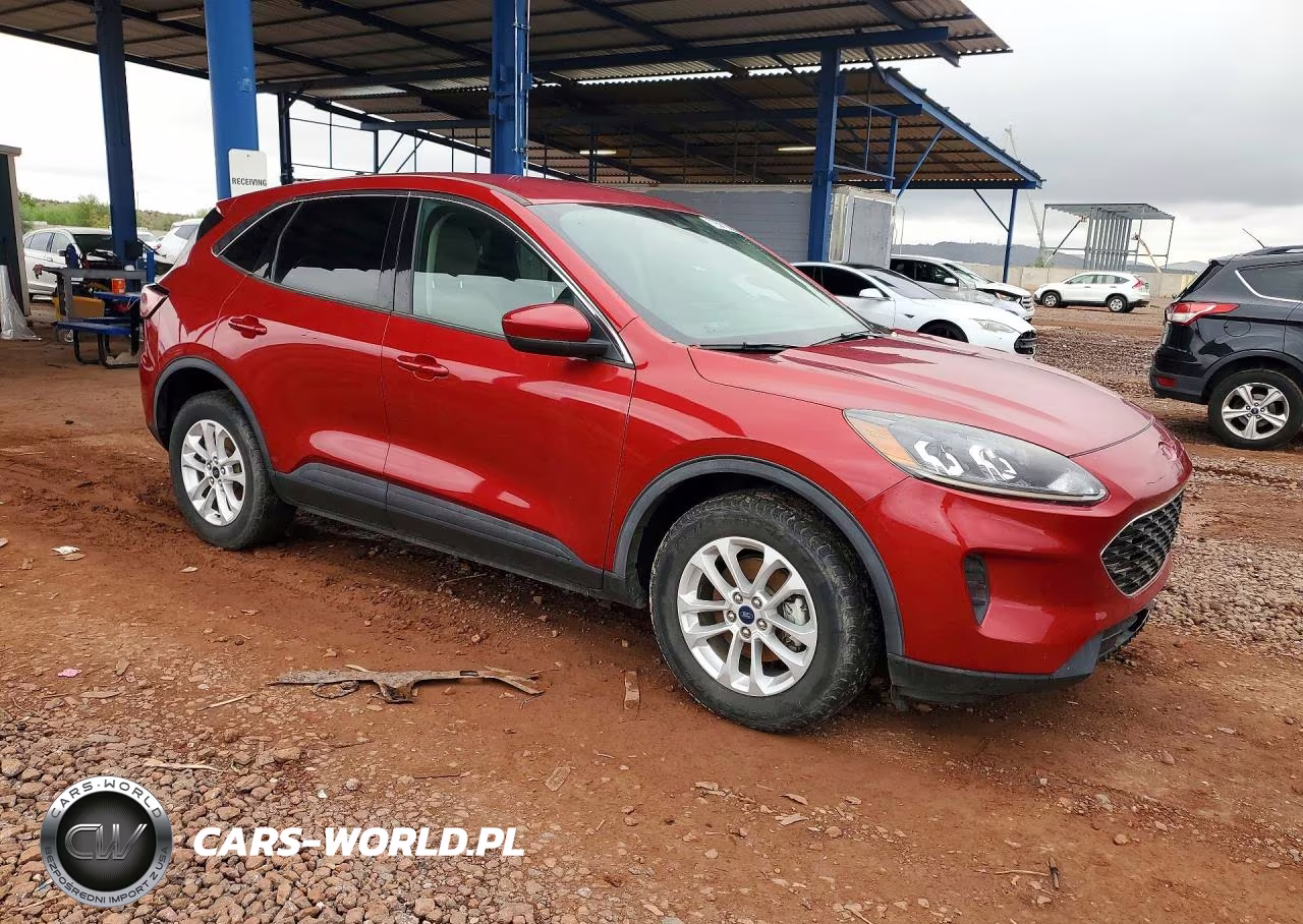2020 Ford Escape Se VIN:1FMCU9G63LUC50695 - 4