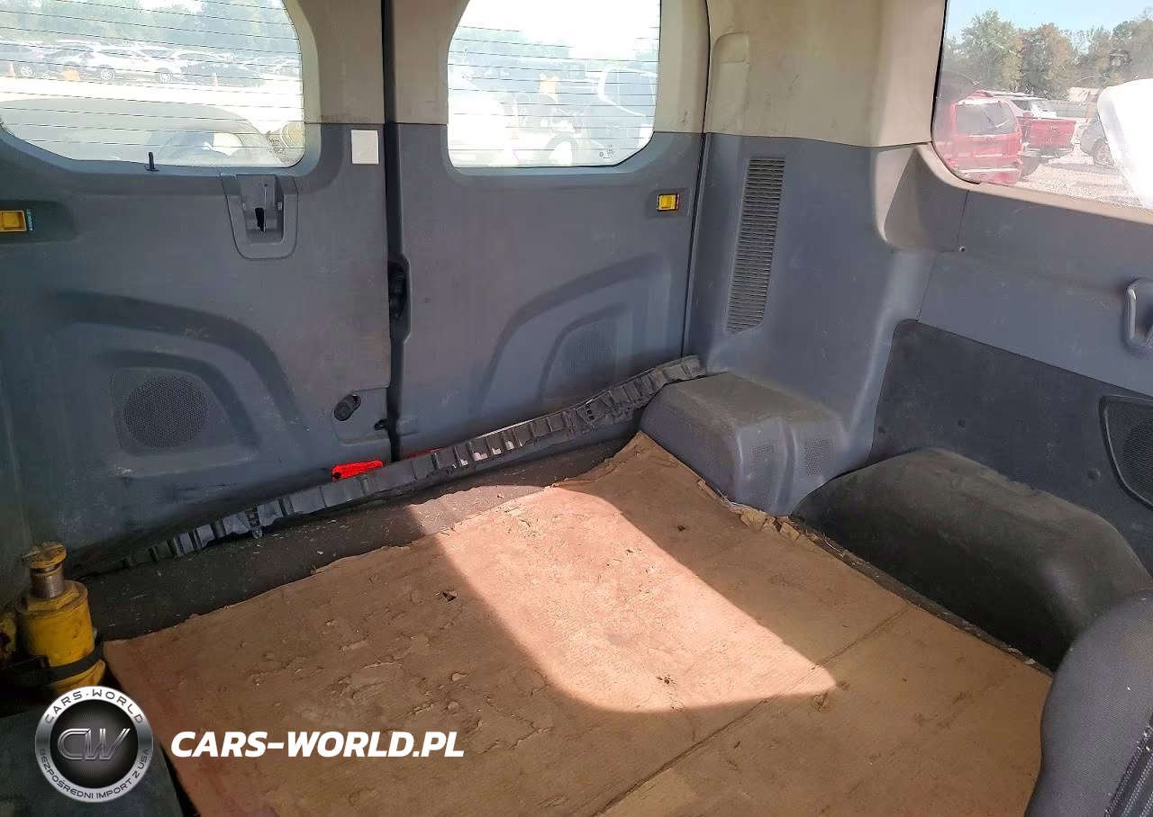 2015 Ford Transit T-150 VIN:1FMZK1YM7FKB21678 - 10