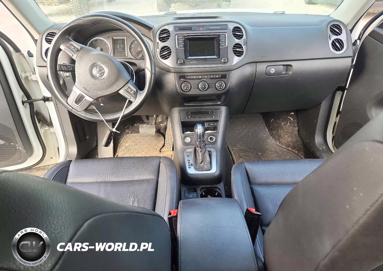 2016 Volkswagen Tiguan S VIN:WVGBV7AX8GW577196 - 8