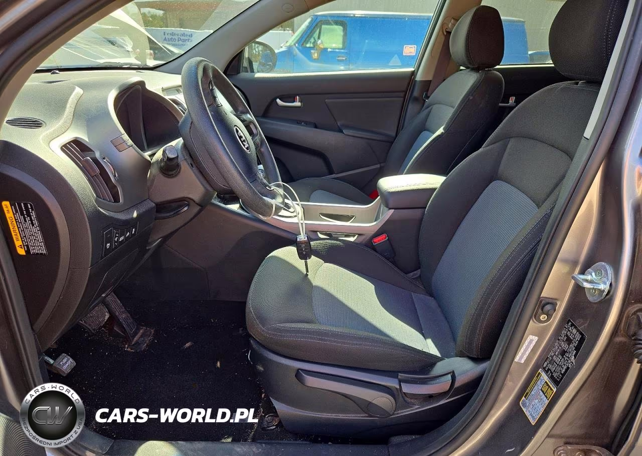 2014 Kia Sportage Lx VIN:KNDPBCAC4E7643484 - 7