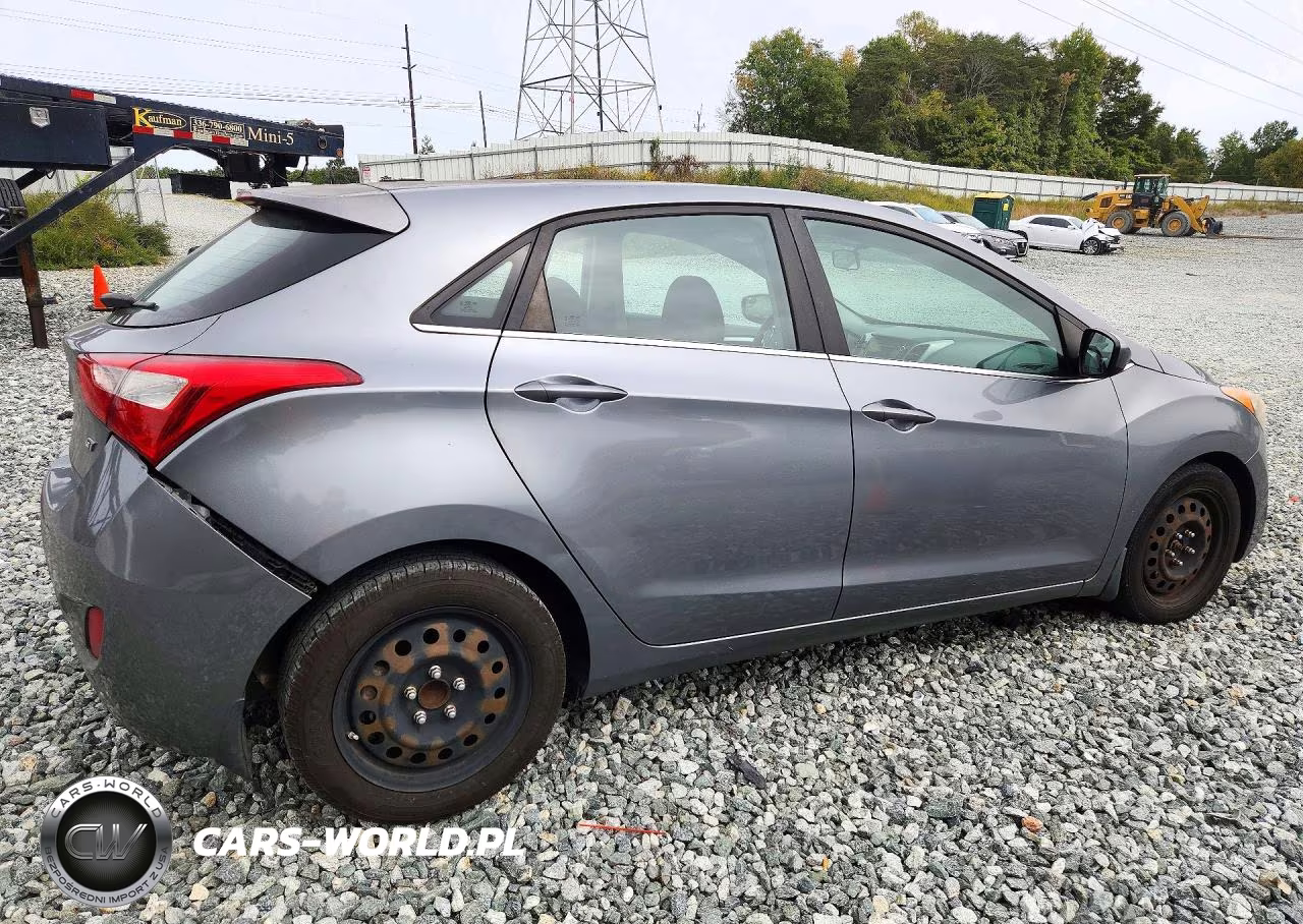 2016 Hyundai Elantra Gt Base VIN:KMHD35LH5GU299328 - 3
