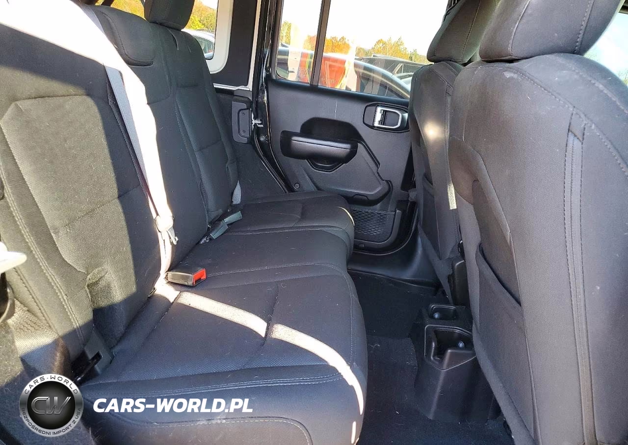 2019 Jeep Wrangler Unlimited Sport VIN:1C4HJXDG2KW613673 - 11